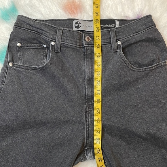 Levi’s Light Black Silver Tab Mom Jeans Size 32 - Picture 9 of 9